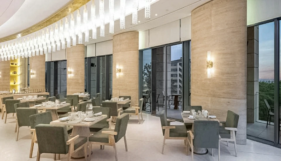 هتل حیات ریجنسی ازمیر ایستینیه پارک